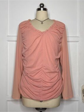 Valencia pink mesh top